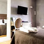 Bed & Breakfast Sweet Life 4*