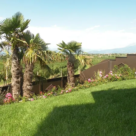 Bed & Breakfast Sweet Life 4*